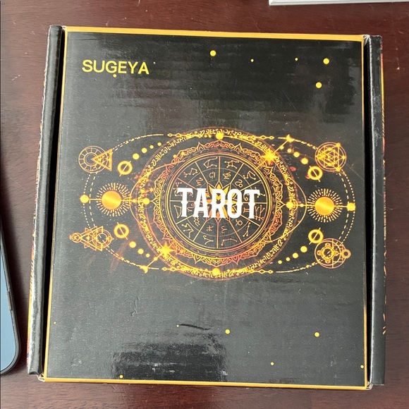 Sugeya Other - Black and Gold Tarot Card Set